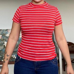 Forever 21 high neck/ribbed women's short sleeve shirt